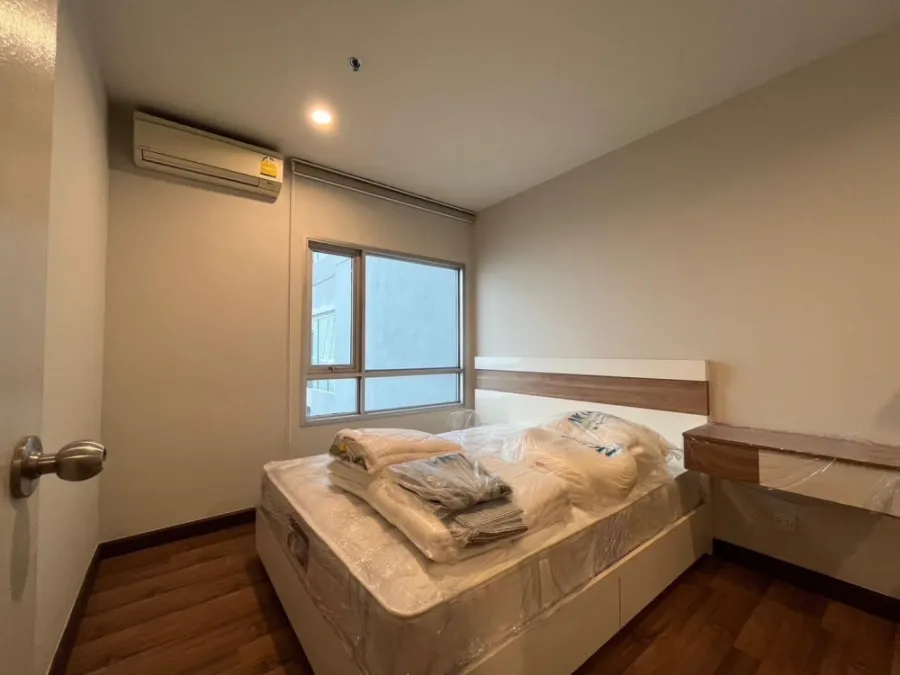 For sale, for rent, Centric Thiwanon station, fully decorated, ready to move in, high view, just bring your bags, urgent.