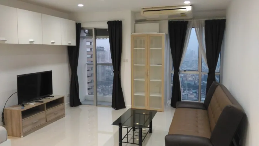 Condo for rent, Silom Suite, fully furnished, ready to move in, hurry up