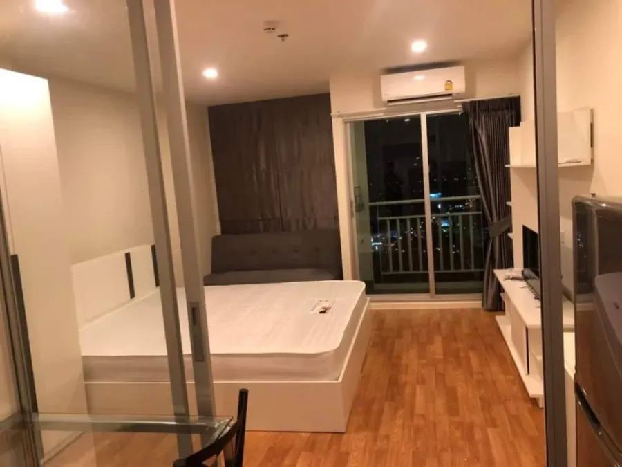 For rent: Lumpini Ville Pattanakarn-Srinakarin. Just bring your bag and move in. Fully furnished. Reserve now!