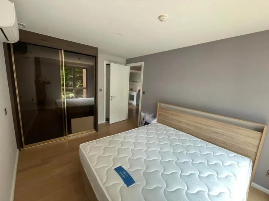 For Rent Suan Bua Residence Aree-Ratchakhru The room decorated in warm tones, comfortable for the eyes. partition Don't miss a lot