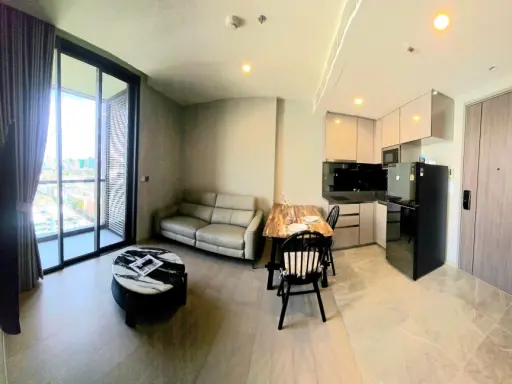 For rent: The Extro Phayathai-Rangnam, fully furnished unit, ready to move in. Book now!