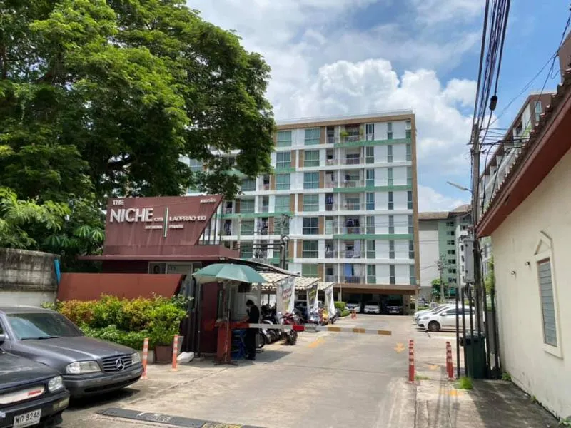ขาย เดอะนิช ซิตี้ ลาดพร้าว 130 อยู่ใจกลางเมือง ย่านลาดพร้าว ราคาถูก ห้องน่ารัก เหมาะแก่การลงทุนมาก!!