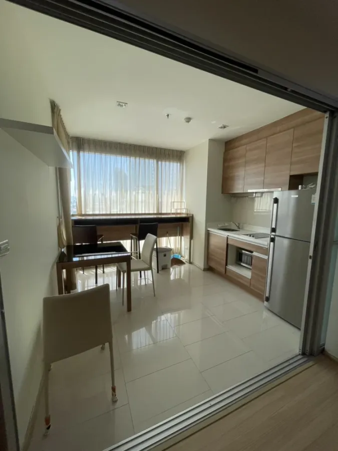 Condo for sale Rhythm Ratchada - Huai Khwang, Sky Kitchen room type, very rare, no blocked view, very good location room