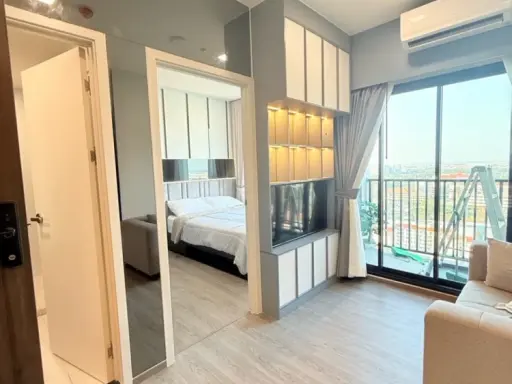 For rent: Modiz Avantgarde, 22nd floor. Beautiful room, fully furnished. Book now!