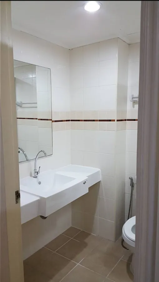For sale, for rent, Lumpini Ville Condo, Cultural Center, near MRT, fully furnished, ready to move in, reasonable price, don't miss it.