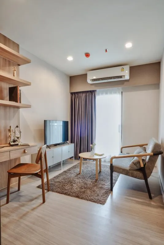 ให้เช่า ด่วน!! คอนโด ไลฟ์ สุขุมวิท 62 ห้องสวย แบบ One bed plus เฟอร์นิเจอร์ และครื่องใช้ไฟฟ้าครบครัน รีบจองเลยค่ะ!!