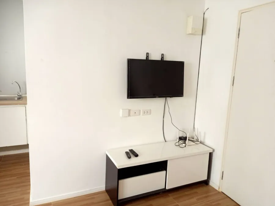 For rent, Lumpini Township, Rangsit, Khlong 1, complete with furniture and electrical appliances. Hurry and reserve now.