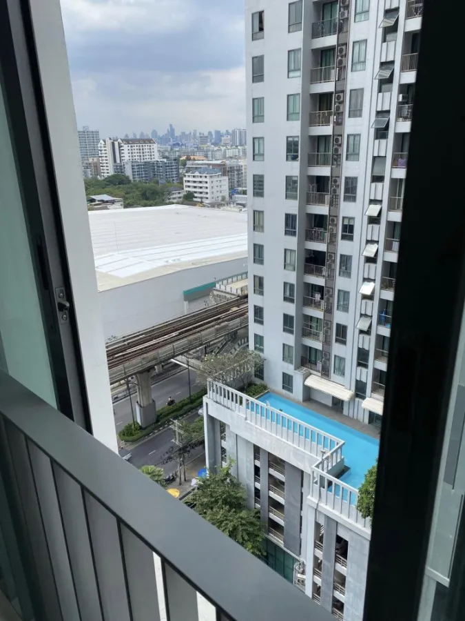 ขาย IDEO Mobi Sukhumvit ห้องกั้นเป็นสัดส่วน ห้องเฟอร์นิเจอร์ครบ พร้อมเข้าอยู่ รีบจองด่วนๆ จร้า