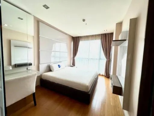 ขาย คอนโด ดิ แอดเดรส สาทร วิวสวย ห้องไม่เคยปล่อยเช่า ห้องใหม่มาก เฟอร์ครบครัน ใจกลางเมือง images