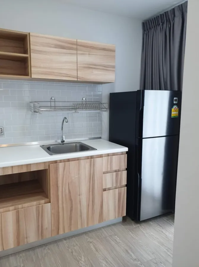 For rent: Happy Condo The Terminal, 1 bedroom, 1 bathroom, fully furnished, plus built-in washing machine. Book now.