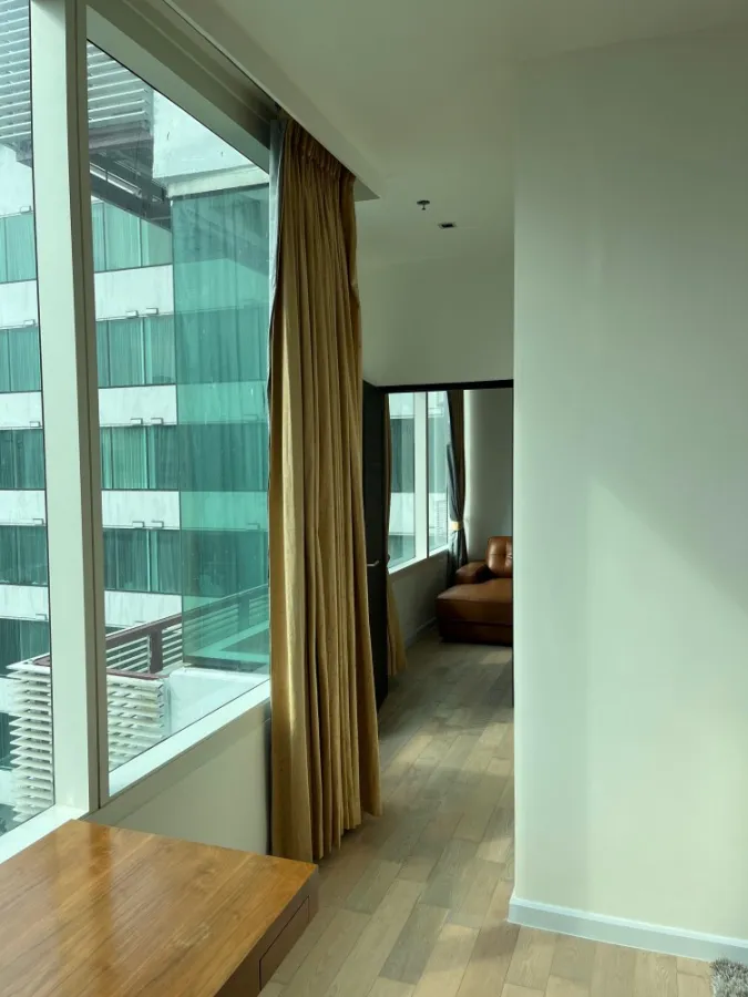 For rent, Eight Thonglor Residences, fully central, near the BTS, can't miss it, urgent