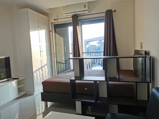 Condo for rent, Assakan Place Srinakarin, studio room, 3rd floor, not high, with complete facilities.