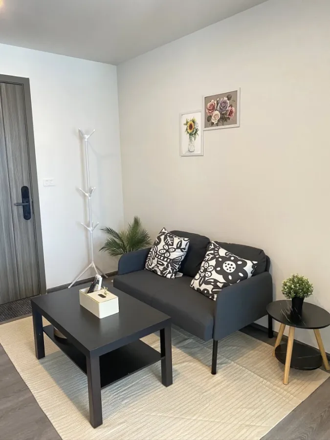 For rent THE ORIGIN Sukhumvit Sailuat E22 Station, 24th floor, good view, fully furnished, book now, don't miss out.