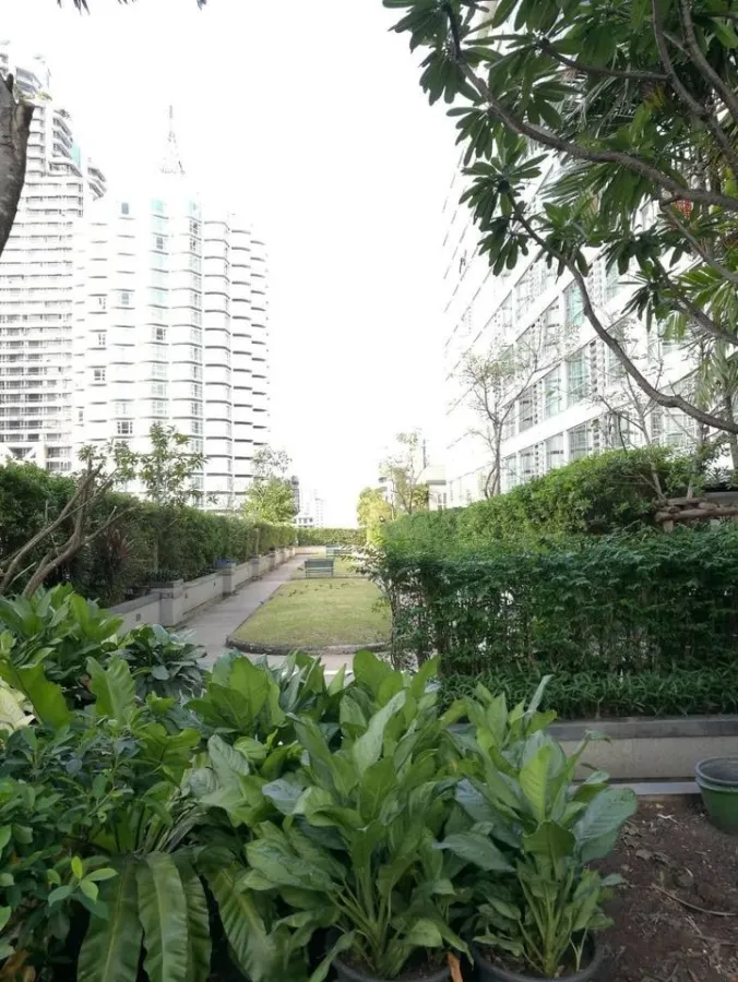 For sale, for rent!! The Trendy Condominium, 9th floor, beautiful room, fully furnished Ready to own, reserve now!!