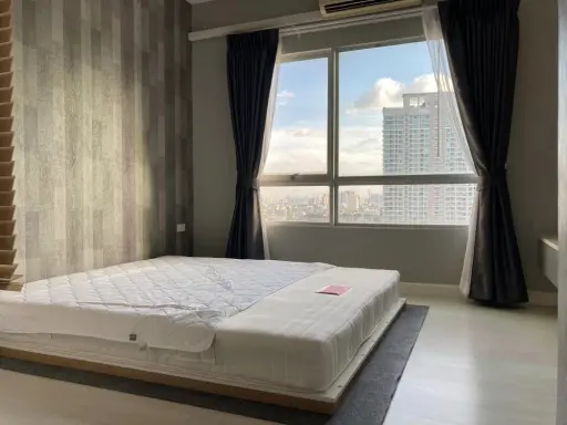 ปล่อยเช่า เดอะ รูม รัชดา-ลาดพร้าว วิวกว้างขวาง ลมพัดผ่านเย็นสบาย ติดวอลเปปเอร์อย่างดี รีบจองเลยจ้า images