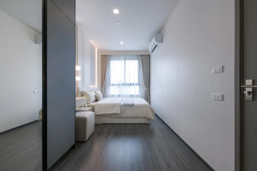 ให้เช่า Ideo Sukhumvit - Rama4 ห้องแต่งสวยคุมโทน บิ้วอินผนังลายหินอ่อนอย่างดี มาพร้อมเฟอรินิเจอร์ครบครัน ห้ามพลาด