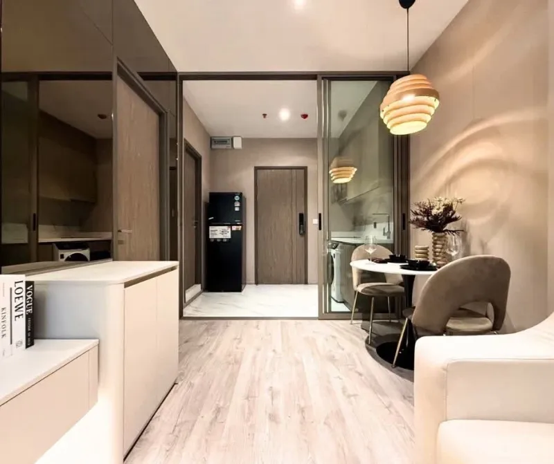 ให้เช่า Rhythm Ekkamai Estate ชั้น 24 วิวโปร่ง โล่ง สบายตา จองเลย ห้ามพลาด ด่วนๆ