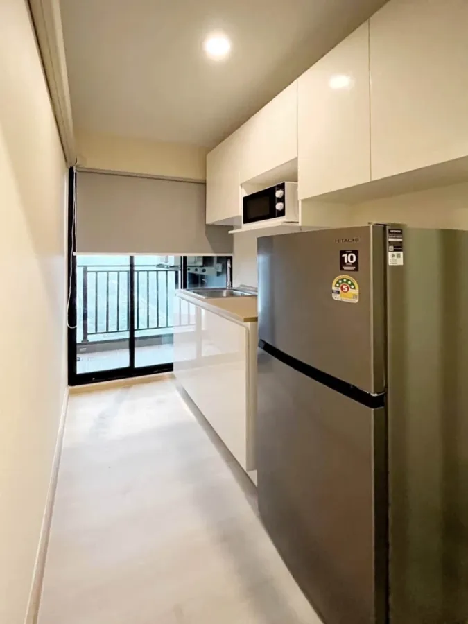 Condo for rent at Terra Resident. Ready to move in, with separate, well-divided zones. Book today! Don't miss this opportunity.