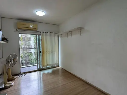 ขาย A space asoke ratchada 2 นอน 2 ชั้น 6 มาพร้อมราคาสุดคุ้ม บอกเลยว่าห้ามพลาดเด็ดขาด