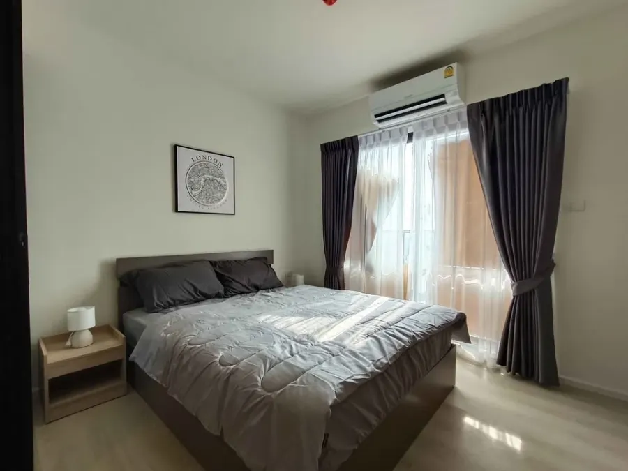 For rent: A space Mega 2, 25th floor, very high, great city view, fully decorated, ready to move in.