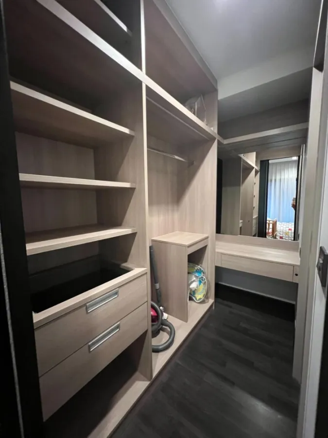ให้เช่า คอนโด เดอะไลน์ อโศก รัชดา ชั้น 11 พื้นที่ใช้สอยเยอะ พร้อม walk-in closet ปังแบบนี้ จองเลย
