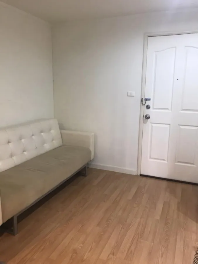 For sale or rent: Lumpini Ville Chaengwattana-Pak Kret, Building A, 16th floor. If interested in owning it, hurry up and reserve it. Don't wait.