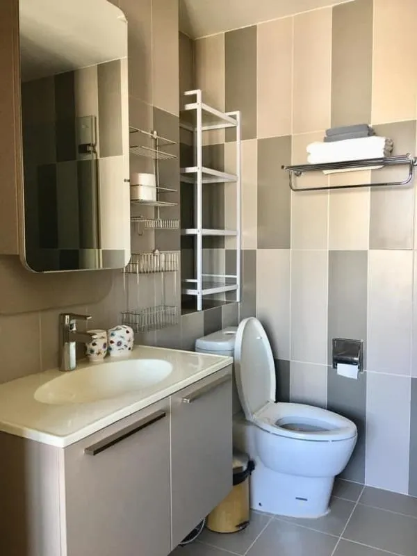 ให้เช่า ทีล สาทร–ตากสิน ห้องเป็นแบบ one bedroom อยู่ชั้น 15 เงียบสงบและวิวสวยมาก ตกแต่งพร้อม จองเลย