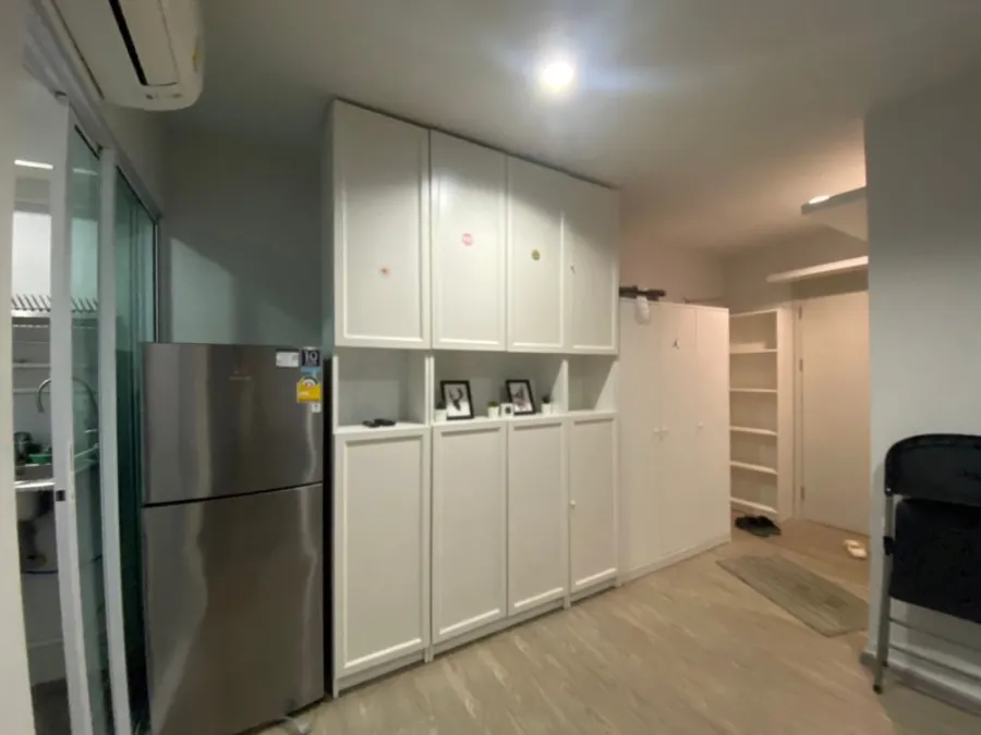 For sale, for rent, Regent Home Bang Son Phase 2, beautiful room, good view, sharing a wall with an adjacent room on only one side, must arrange.