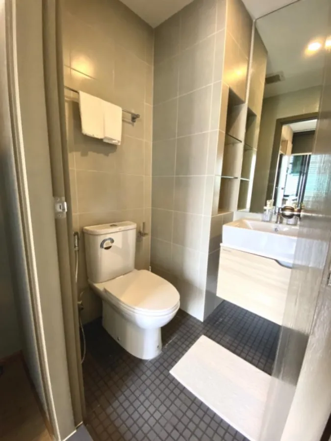 Condo for rent, Ideo O2 East, BTS view, ready to move in, do not miss