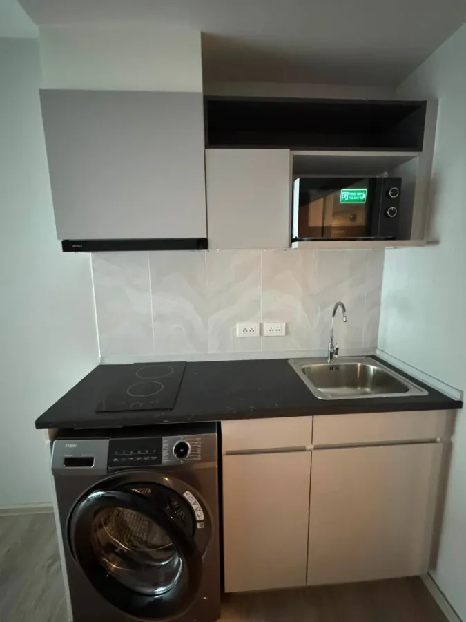 For rent: Supalai Sense Srinakarin, 5th floor. A lovely unit, fully furnished. Book now!