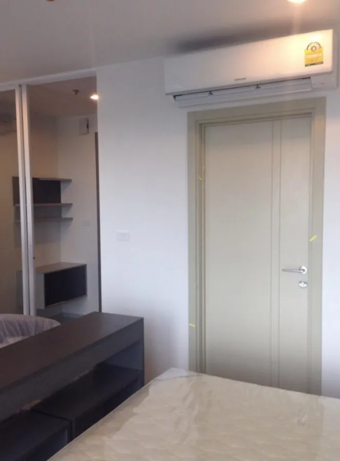 Condo for sale, rent, The Base Rama 9 - Ramkhamhaeng, pool view. with furniture and electrical appliances