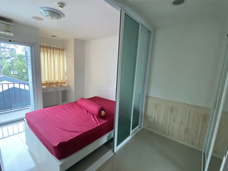 Sell ​​/ rent Kensington Bearing, beautiful location, very good price. Ready to move in. Hurry up to reserve!