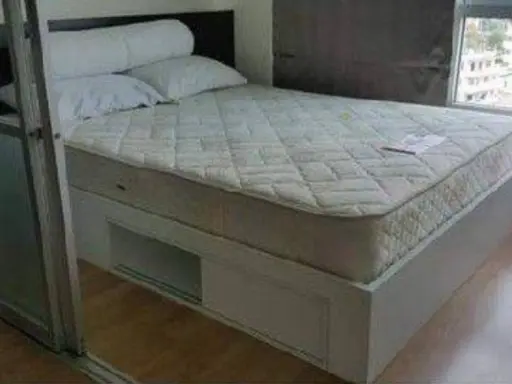 For Rent Lumpini Ville Chaengwatthana - Pakkret, the room is ready, the price is amazing. Hurry up to reserve before the room is gone.