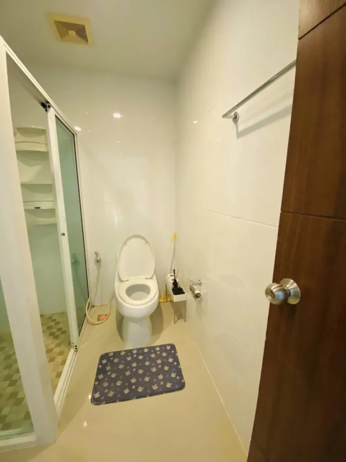 ให้เช่า Tourmaline Gold Sathorn-Taksin fully furnished ห้องกว้างสุดๆ มาในราคาที่คุณไม่ควรพลาด
