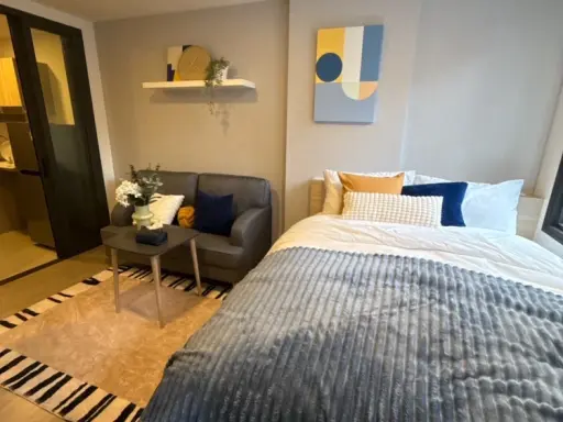 For rent!! The Move Pradipat, 2nd floor, fully furnished, ready to move in. Don't miss out!!