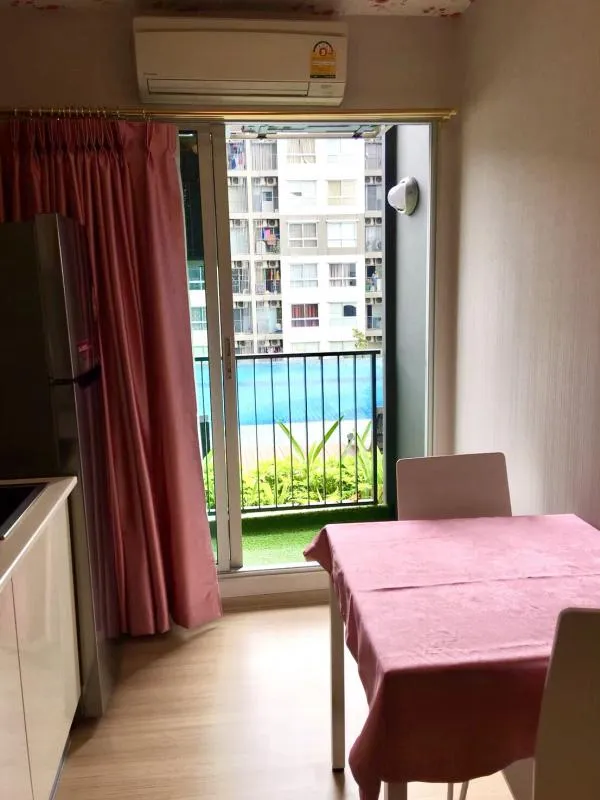 For rent Fuse Sense Bang Khae, 3rd floor, pool view, 2 bedrooms, beautiful room. Fully furnished + electrical appliances!! Rent at all