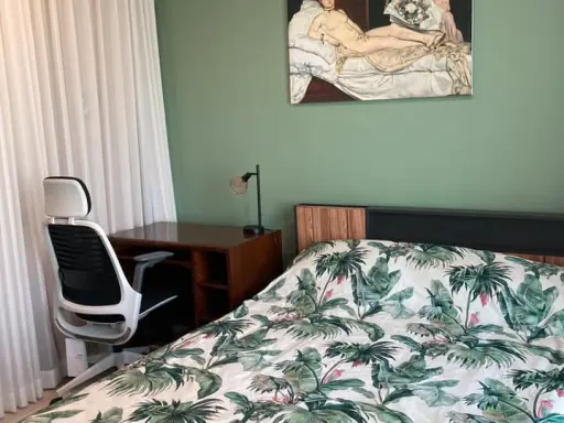 For rent, Life Asoke, 26th floor, Makkasan view, beautiful room, fully furnished, nice to live in. Hurry and reserve now. Don't miss it. Hurry.