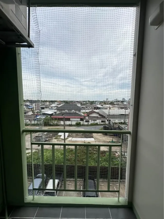 Condo for sale, Lumpini Park Nawamin-Sriburapha. Nice unit, fully furnished. Just bring your belongings and move in!