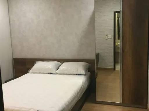 For rent: Le Luxe Condominium, 17th floor, great city view. Room decorated with great walls Complete set of furniture, hurry and reserve now.