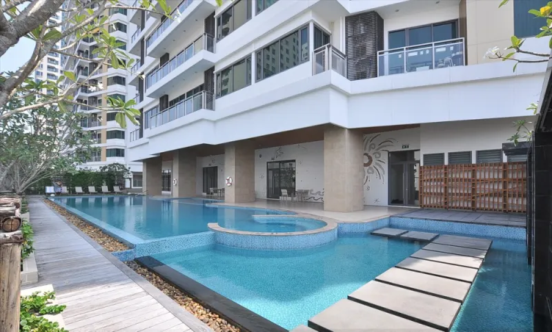 ขาย ไบร์ท สุขุมวิท 24 3 ห้องนอน 3 ห้องน้ำ ห้องมุม วิวพระอาทิตย์ตก อย่าเลื่อนผ่าน จองเลย