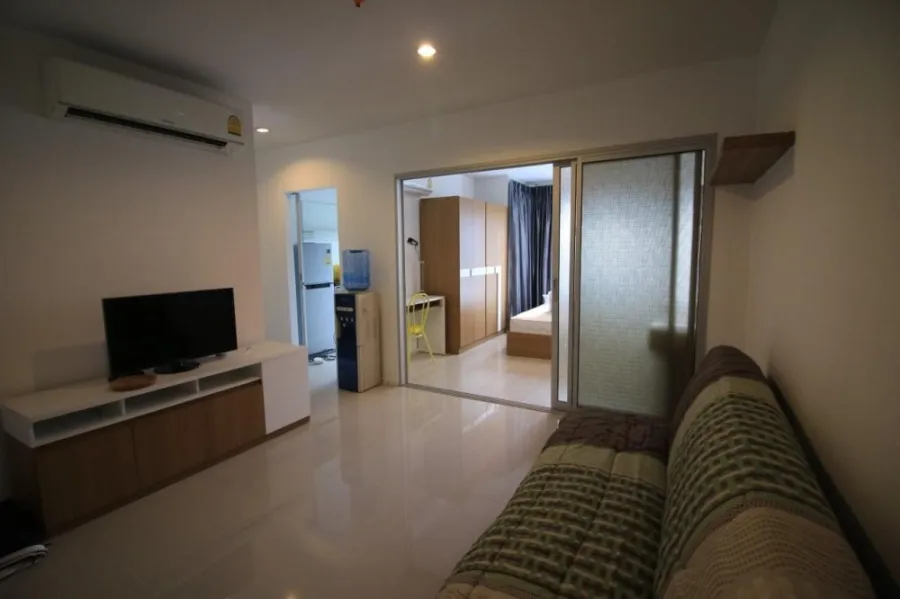 For rent, Aspire Rama 9, 1 bedroom, 1 bathroom, balcony view north. with built-in washing machine, don't miss it