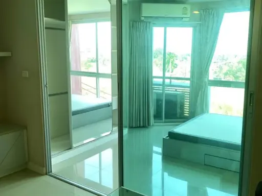 For rent Swift Condo, 4th floor, comes with complete furniture and appliances. Reserve now, don't miss out.