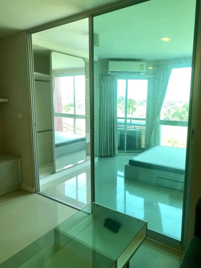 ให้เช่า Swift Condo ชั้น 4 มาพร้อมเฟอร์และเครื่องใช้ไฟฟ้าครบ จองเลย ห้ามพลาด