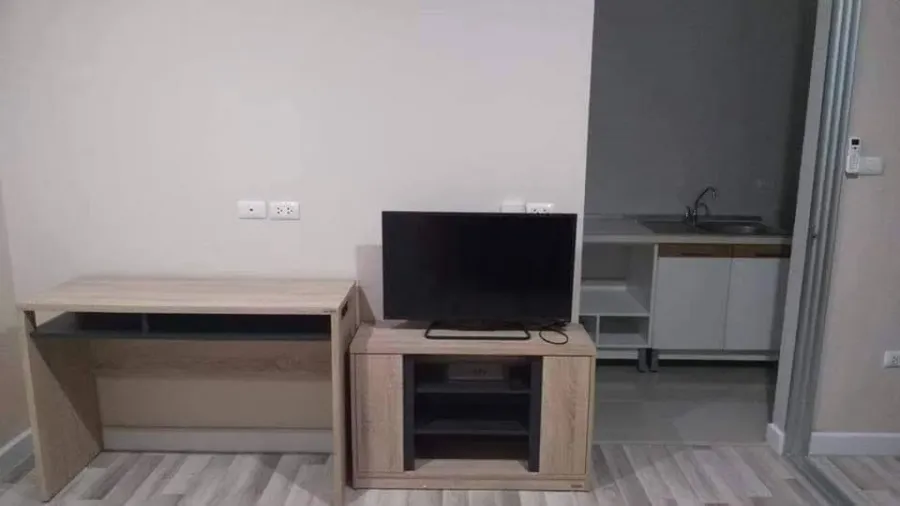 For rent: The Cube Ramkhamhaeng, 1 bedroom, 1 bathroom, fully furnished. Just bring your bags and move in!