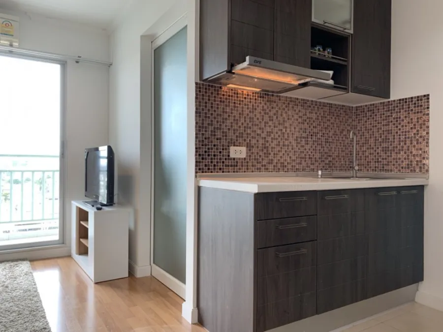 Condo for rent, Lumpini Place Ratchayothin, 10th floor, beautiful room, fully furnished and electrical appliances. Book now.