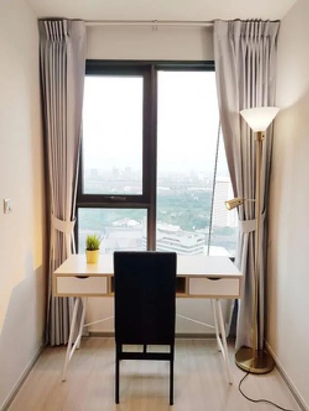 Ready to move in Ready to use, easy to use Full common area. Rent now. Life Ladprao For Rent.