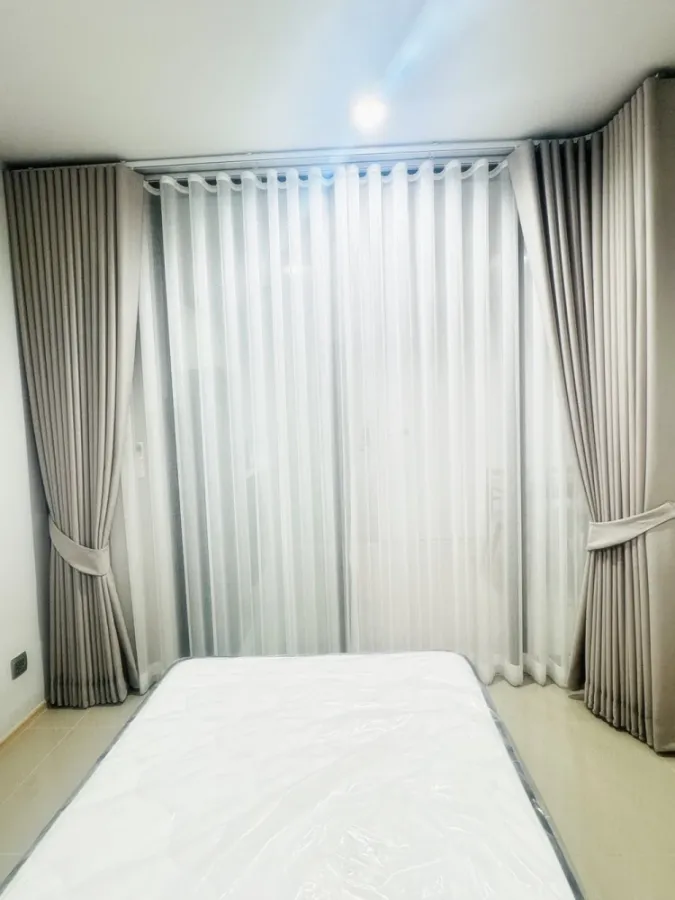 For rent: Life Ladprao, 20th floor room, very high, spacious room, comfortable, fully decorated, must arrange.