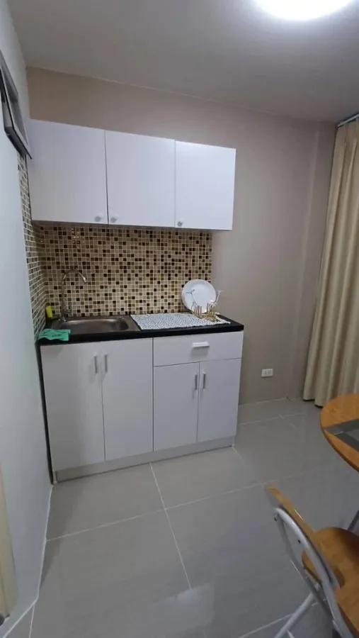 For rent: D Condo Rattanathibet, ready to move in, fully furnished, built-in furniture in the room, just bring your own stuff and move in. Hurry and b