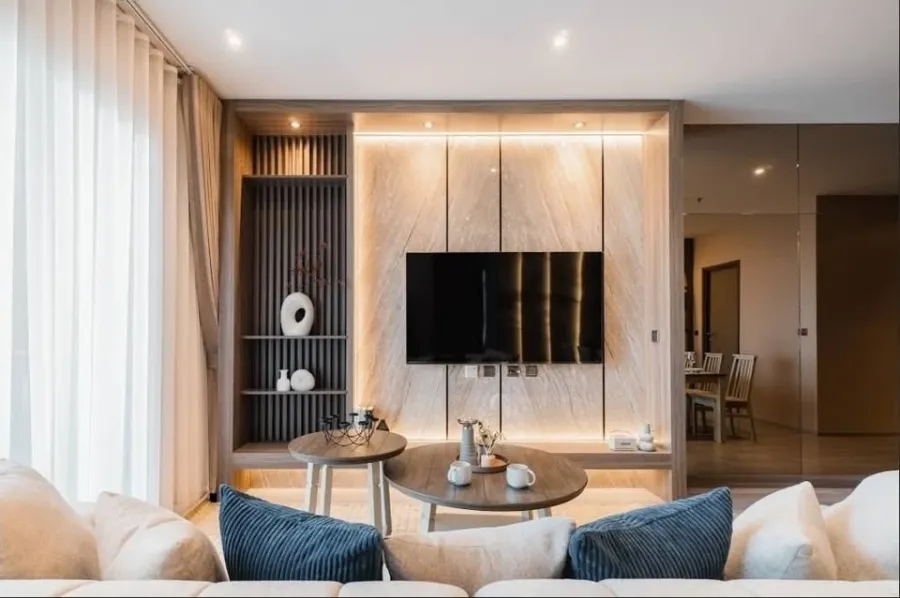 For rent: Rhythm Ekkamai Estate, 2 bedrooms, spacious living area, stunning decor. What are you waiting for?