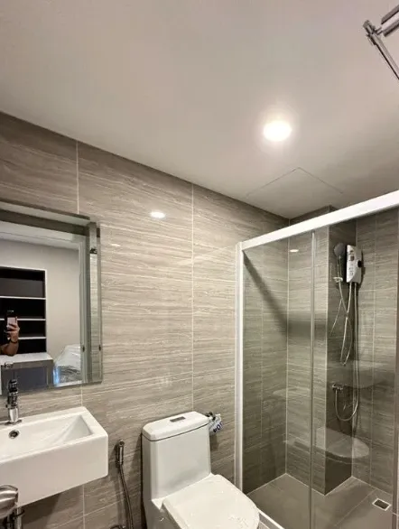 ให้เช่า The Indeed Condo Amata ชั้น 5 ห้องน่าอยู่ แต่งครบ สนใจจองเลย ด่วนๆ